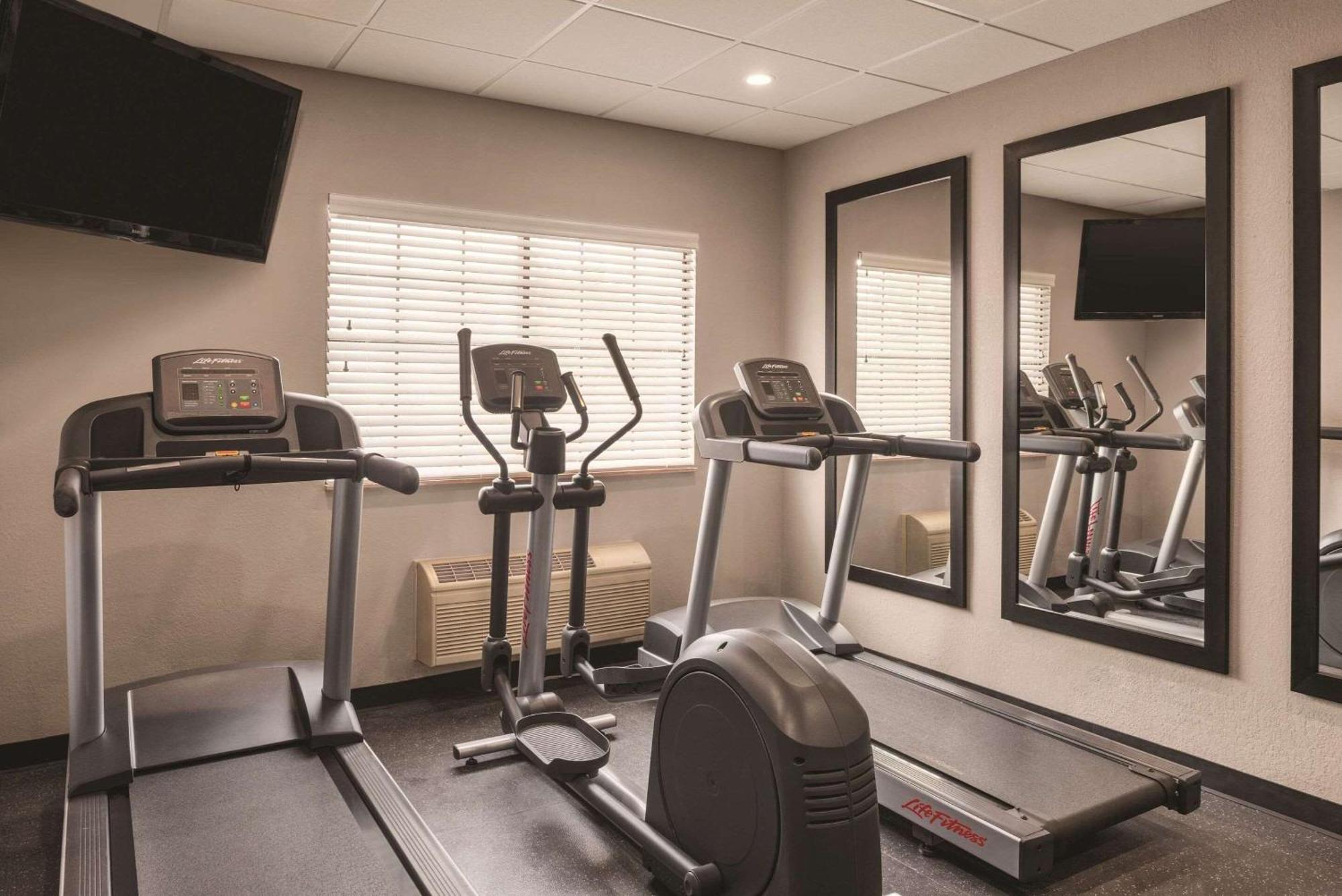 Country Inn & Suites By Radisson, Chicago-Hoffman 霍夫曼庄园 外观 照片